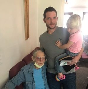 Meet your Posher, Aaron